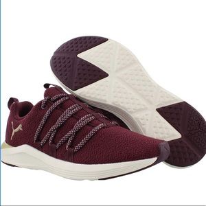 Women sneakers, running shoes